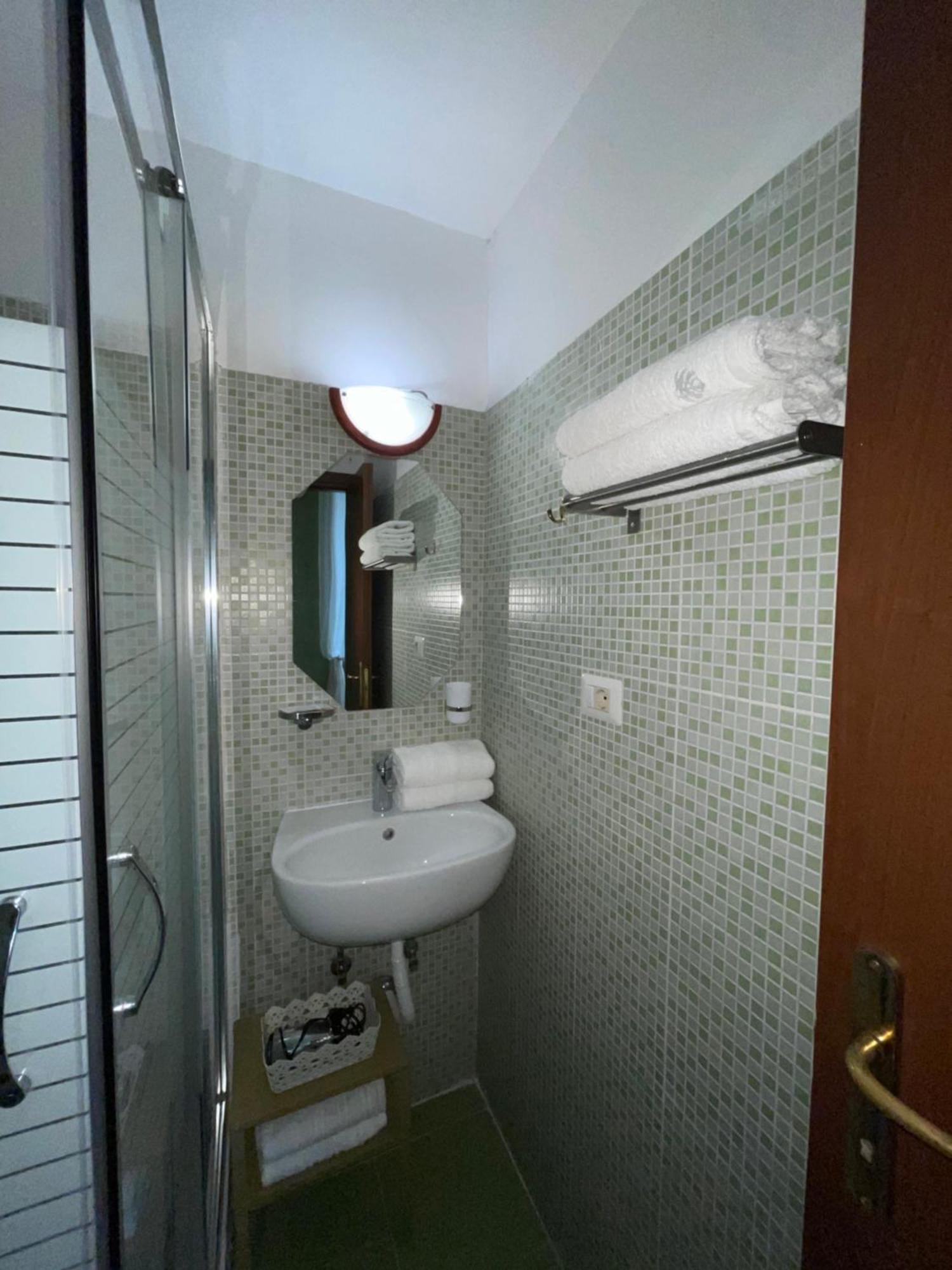 Guest House Meret Roma Exterior foto