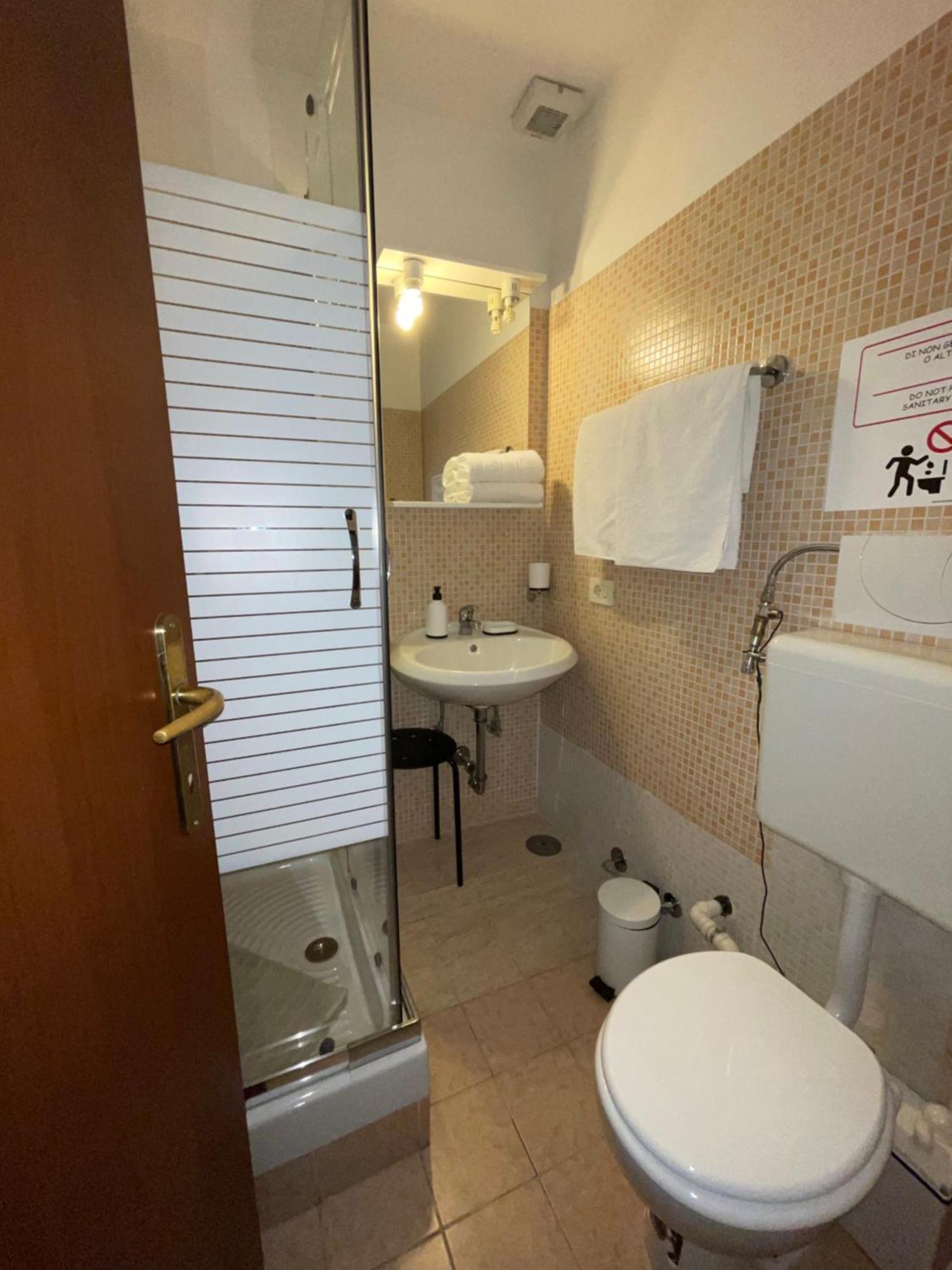 Guest House Meret Roma Exterior foto